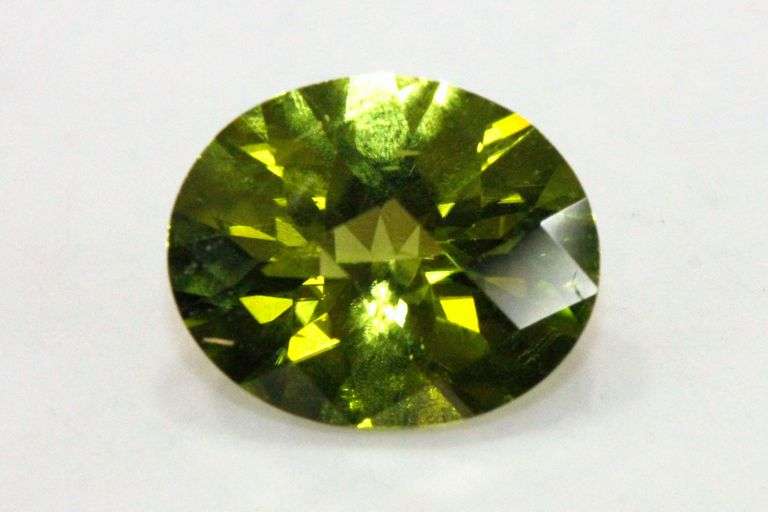 Checkerboard Peridot - 4.56 cts.