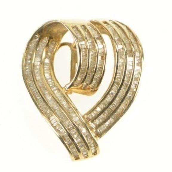 10K Yellow Gold 2.00 Ctw Baguette Diamond Curvy Heart Love Pendant