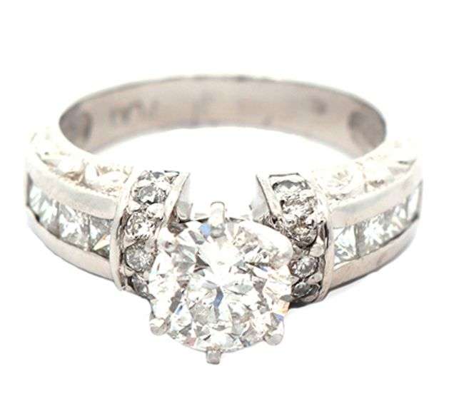 1.75ctw Round and Princess Diamond Invisible Set Straight Engagement Ring in Platinum