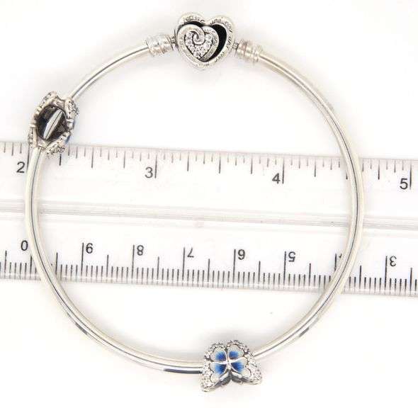 Pandora moments Entwined Infinite hearts clasp bangle bracelet