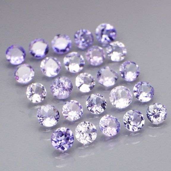 Sparkling 4.26ct 25 piece Tanzanite set