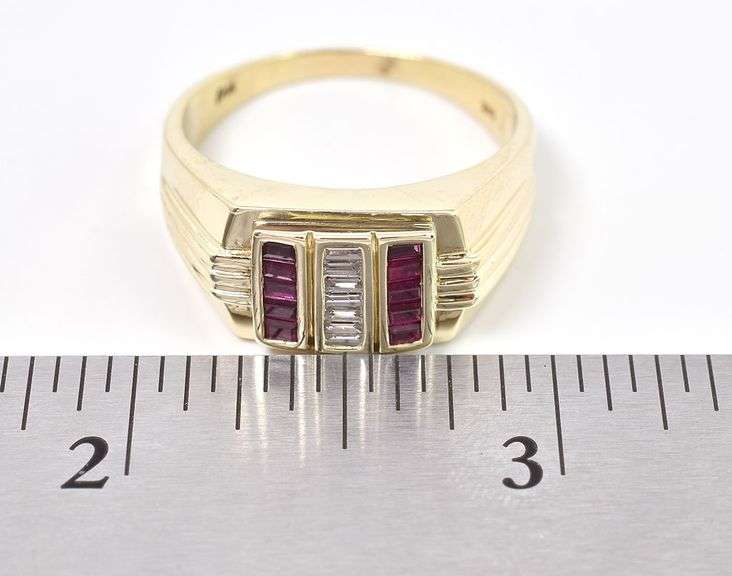 Handsome 14K Yellow Gold Ruby and Diamond Gemstone Ring