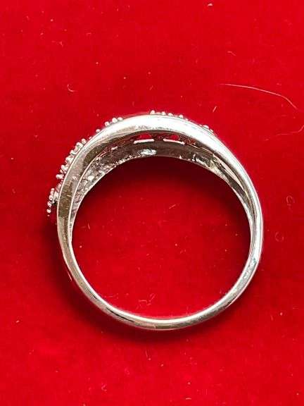 BRAND NEW 14K WHITE GOLD DIAMOND HEART RING / BAND