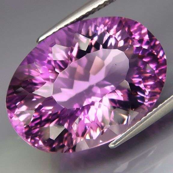 Remarkable 18.59ct natural violet Amethyst