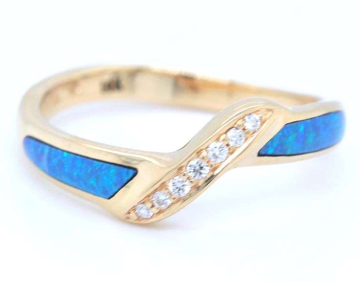 Nahoku Opal Inlay & diamond band in yellow gold