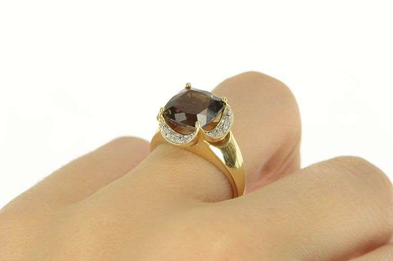 14K Yellow Gold Cushion Smoky Quartz Scalloped Statement Ring