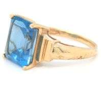 10kt Yellow gold princess cut blue topaz cocktail ring