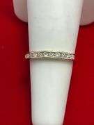LADIES 14K YELLOW GOLD DIAMOND BAND