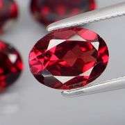 Set of 4 top red VS Garnets weighing 5.57 carats
