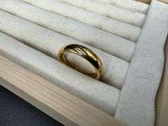 Men's Tungsten Carbide Thin Gold Color Tone Band Wedding Band Comfort Fit Ring Size 8