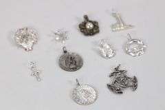 Sterling Silver Vintage Pendant Assortment Various Sizes & Styles (10 Pendant Lot)