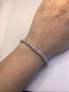 LOVELY 14K WHITE GOLD LAB GROWN DIAMOND TENNIS BRACELET