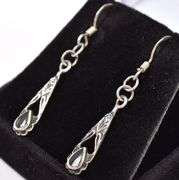 Lovely 925 Black Onyx Gemstone Dangle Earrings