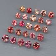 Fantastic 2.78ct round cut Sapphire set