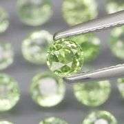 Awesome 4.06ct diamond cut GREEN Sapphire set