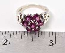 Fantastic 925 Flower Ring with Pink Gemstones