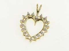 10K Yellow Gold Heart Love Symbol Diamond Classic Vintage Pendant