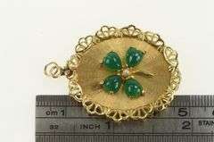 14K Yellow Gold 1960's Green Chalcedony Clover Filigree Pendant