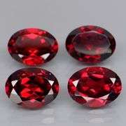 Set of 4 top red VS Garnets weighing 5.57 carats