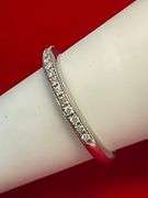 LADIES 14K WHITE GOLD DIAMOND BAND
