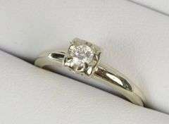 14K White Gold 1950's 0.15 Ct Diamond Solitaire Engagement Ring