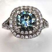 Sparkling Rare 3.15 Ct VVs1 Emerald Green Lab Simulated Diamond Ring