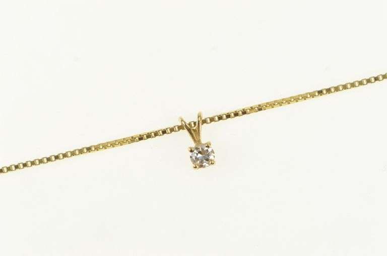 14K Yellow Gold 0.10 Ct Diamond Solitaire Box Chain Necklace