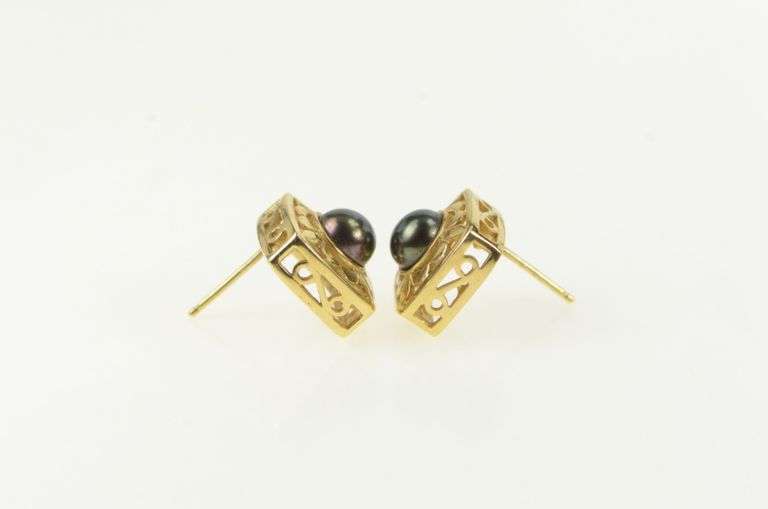 14K Yellow Gold 5.5mm Dark Green Pearl Square Stud Earrings