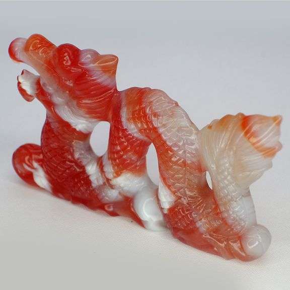 Gorgeous 146.03ct striped Agate Dragon Carving