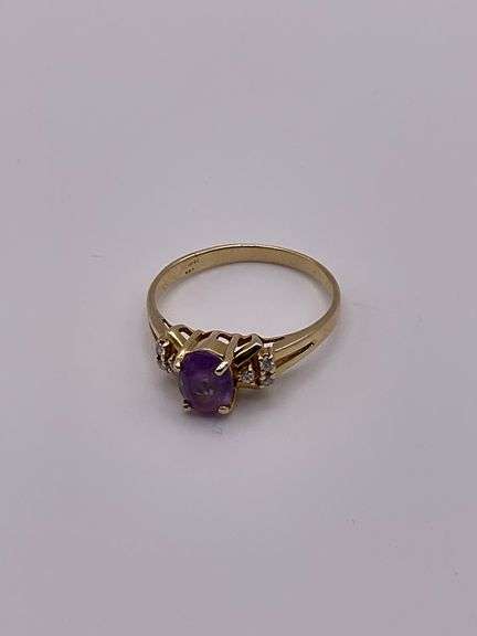 2.0g 14k Yellow Gold Diamond/ Purple size 6