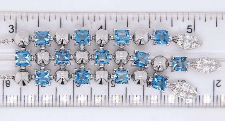 Bvlgari 3 row Drop necklace 18kt with blue topaz and diamonds