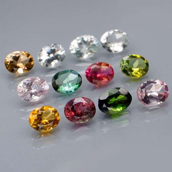 Fancy color! Untreated! 4.30ct Tourmaline set