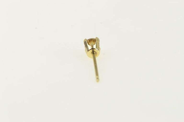 14K Yellow Gold Diamond Solitaire Classic Single Stud Earring