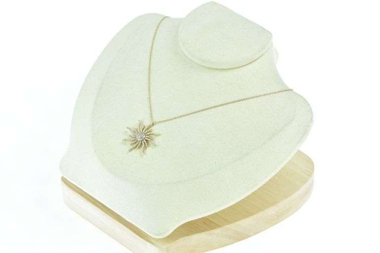 10K Yellow Gold 0.75 Ctw Pave Diamond Encrusted Sun Necklace