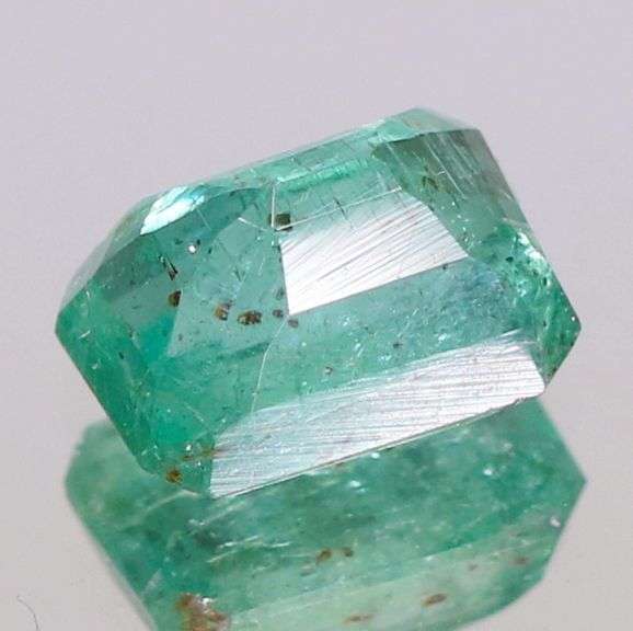 Vivid green! Unheated! 1.31ct Colombian Emerald