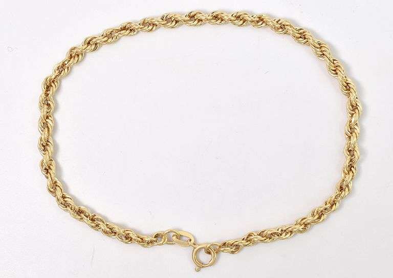 Charming 14K Yellow Gold Rope Chain Bracelet