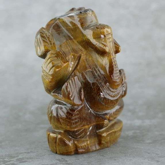 Detailed 477.50ct Tiger Eye carving