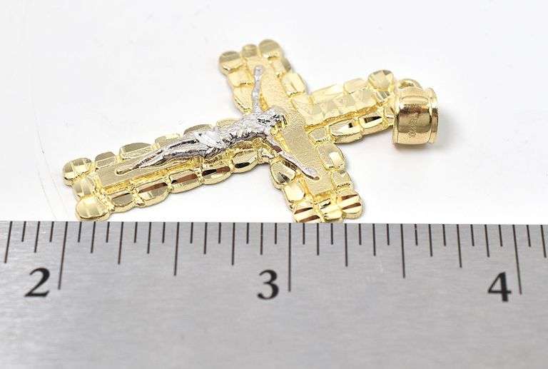 Honorable 10K Yellow Gold Cross Pendant