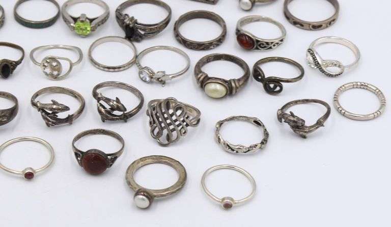 Group lot of Vintage 925 sterling silver rings