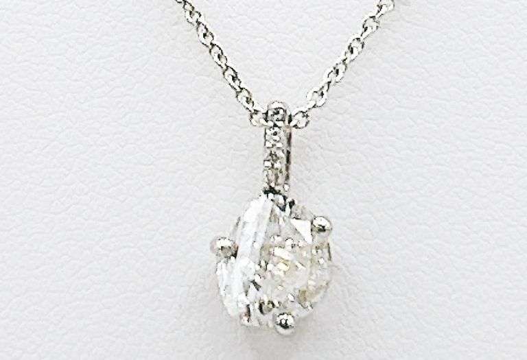 14kt Solid White Gold Natural Diamond Pendant Necklace