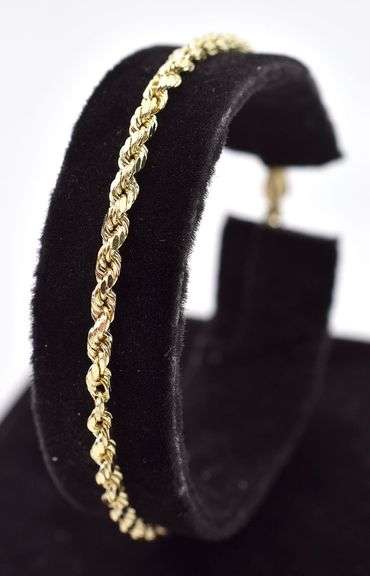 Fantastic 10K Yellow Gold Chain Bracelet