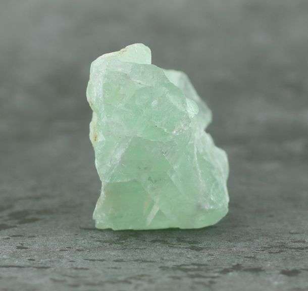 Glowing 122.49ct natural rough Flourite
