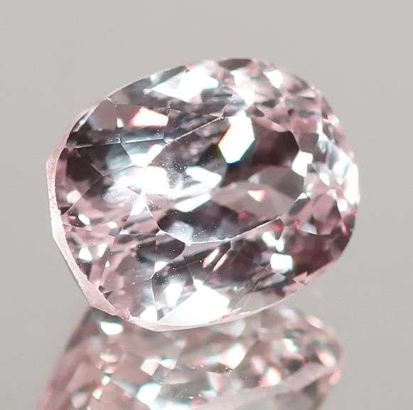 Superb 8.47ct high fire platinum pink Kunzite