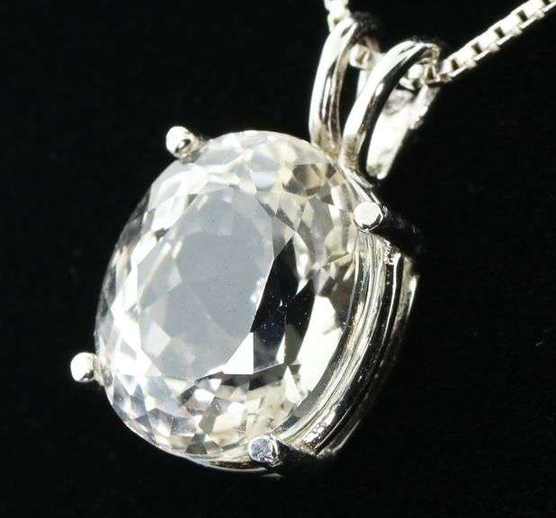 Captivating champagne Topaz Pendant