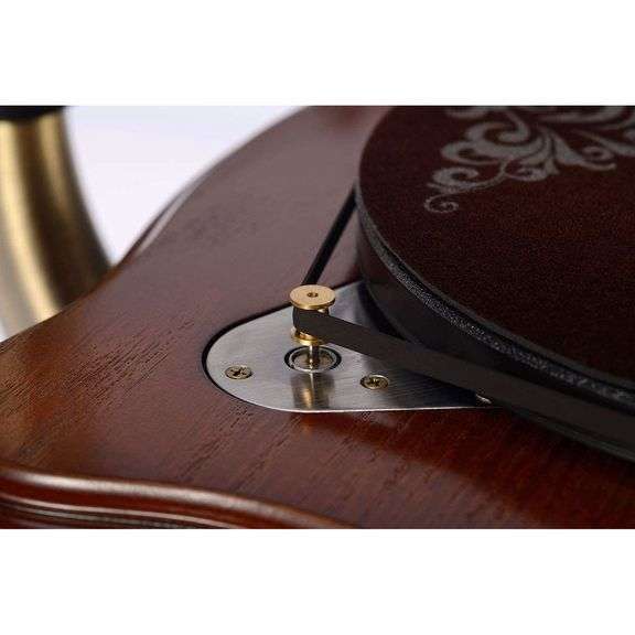 Classic Gramophone Turntable