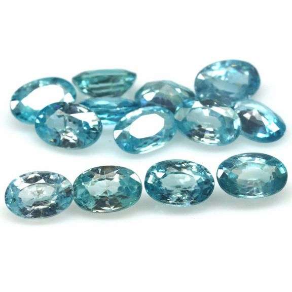 Vibrant blue! 8.69ct 14pc Cambodian Zircon set