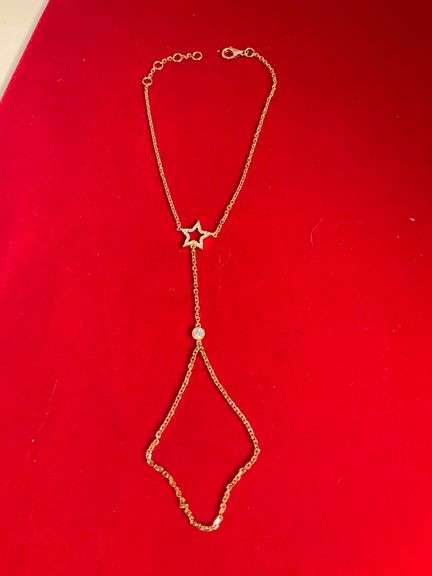 BRAND NEW 18K ROSE GOLD DIAMOND FINGER BRACELET.