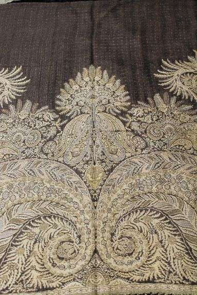 A Very Unique Design Lady's Scarf