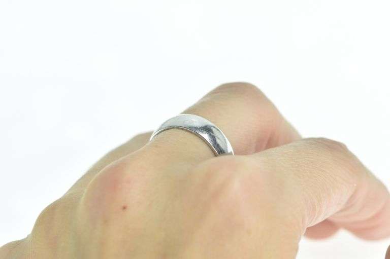 Platinum 6.0mm Classic Wedding Band Novell Ring