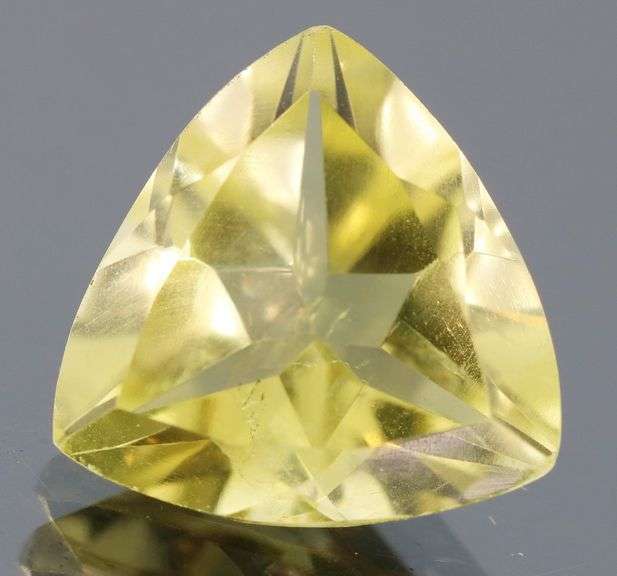 Excellent 8.20ct trillion cut Citrine